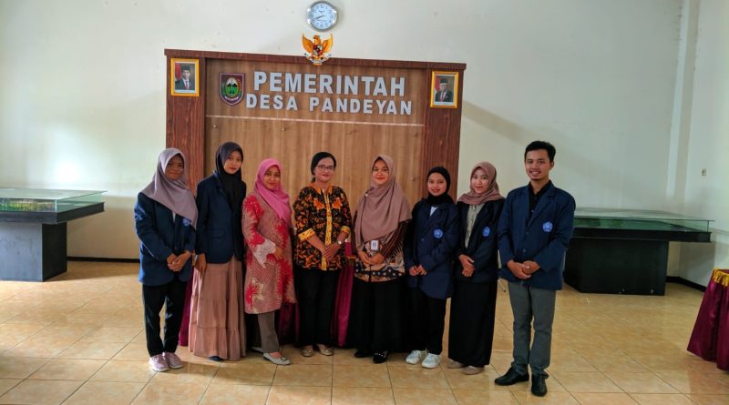 Penyerahan Mahasiswa KKN ITB AAS Indonesia Tahun Akademik 2022/2023 ke beberapa Wilayah Karesidenan Surakarta