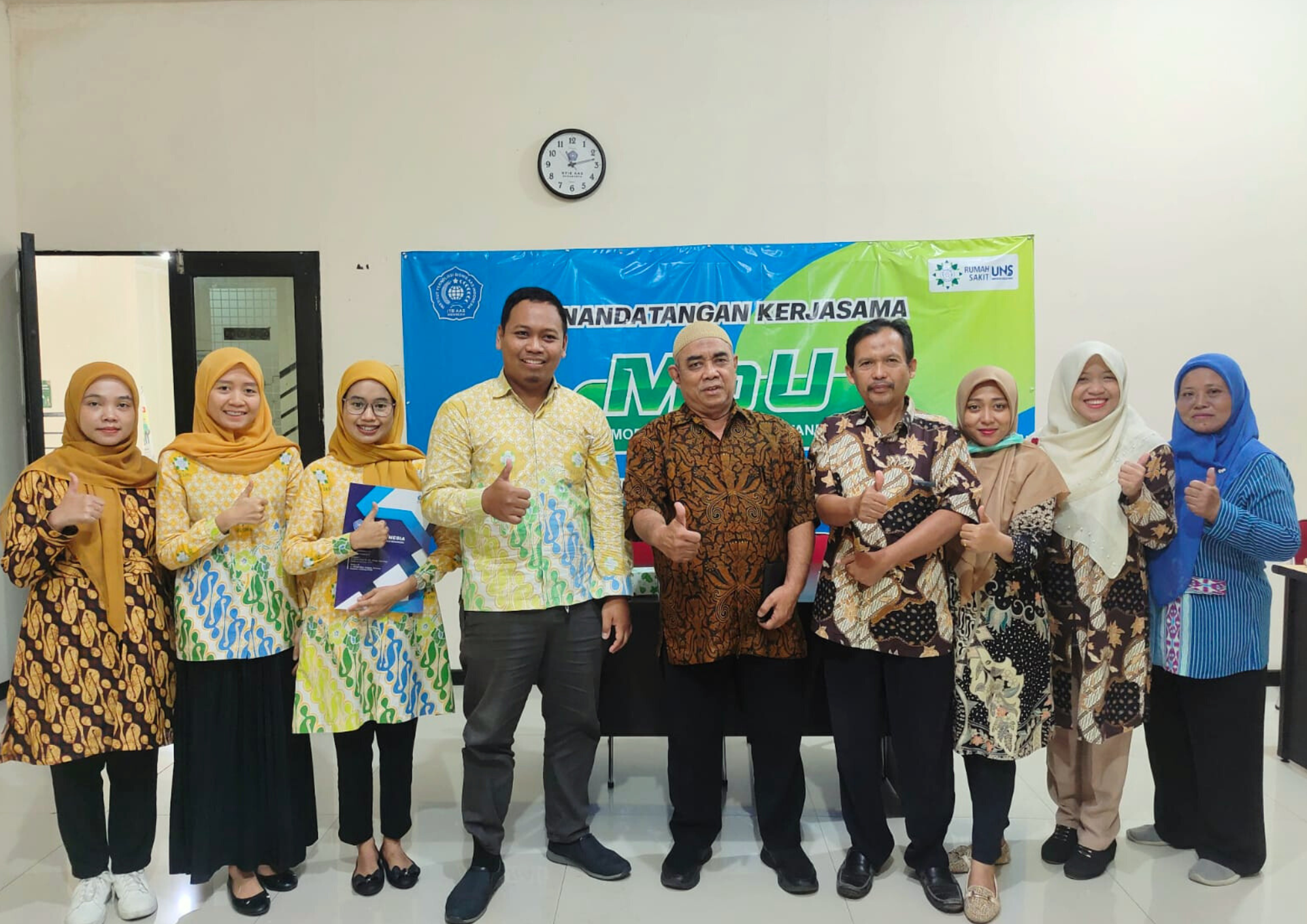 PENANDATANGANAN MOU ITB AAS INDONESIA DENGAN RUMAH SAKIT UNS