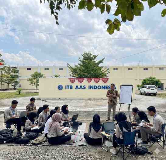 Program Studi S1 Informatika ITB AAS Indonesia resmi meraih akreditasi UNGGUL